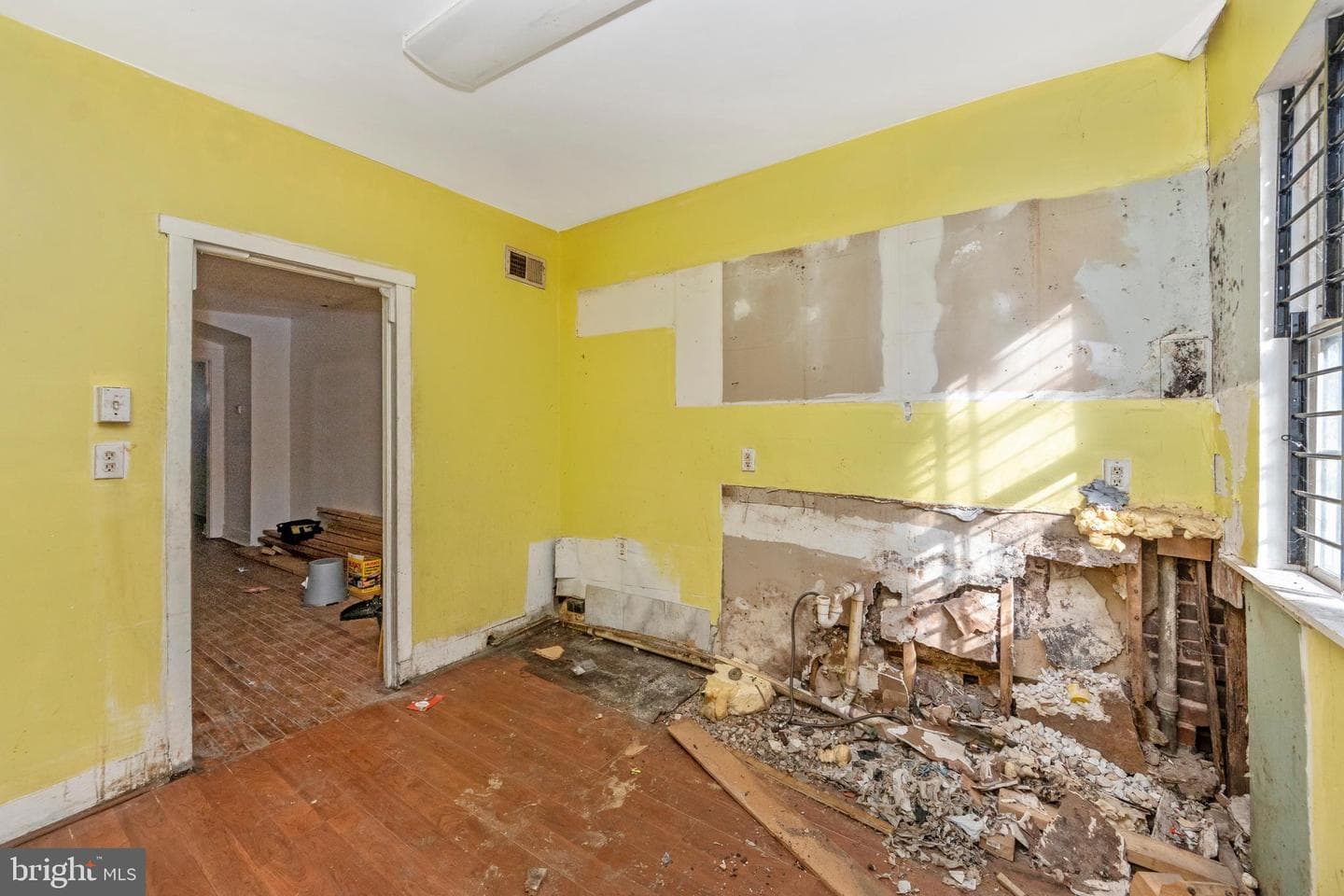 2365 Washington Boulevard photo 12