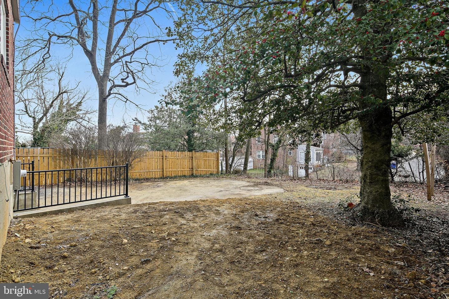 402 Westgate Road photo 37