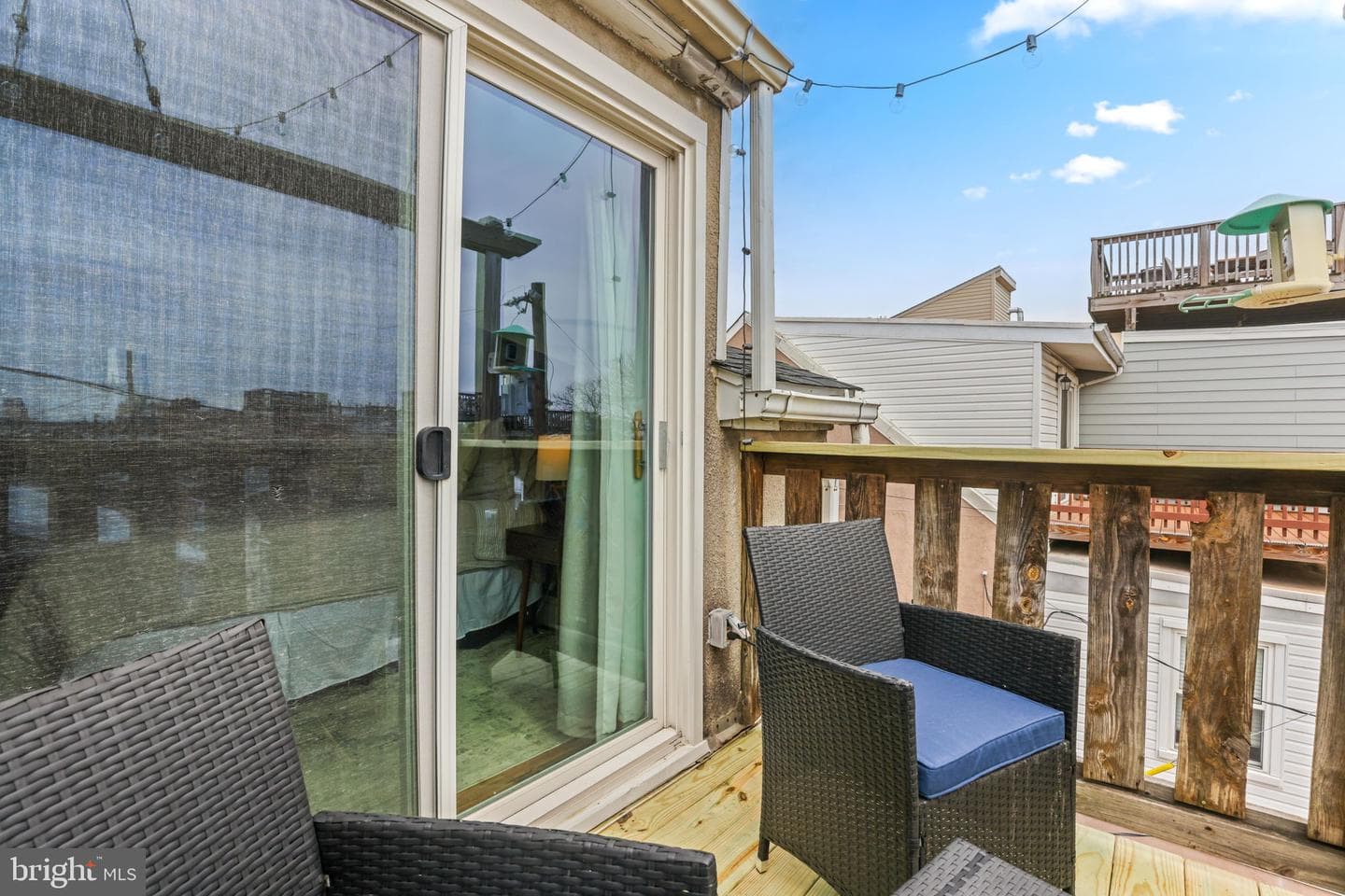 1811 Gough Street photo 26