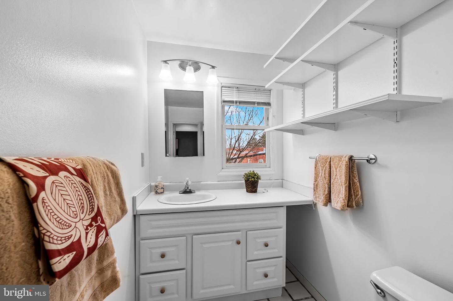 4202 Roland Ave #208 photo 32