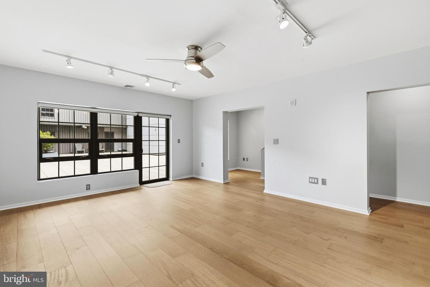 1200 Steuart Street #1035 photo 14