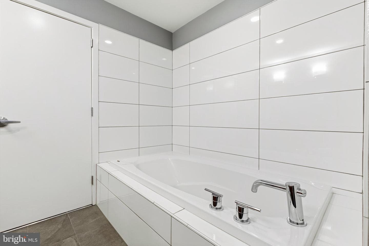 1200 Steuart Street #1035 photo 53