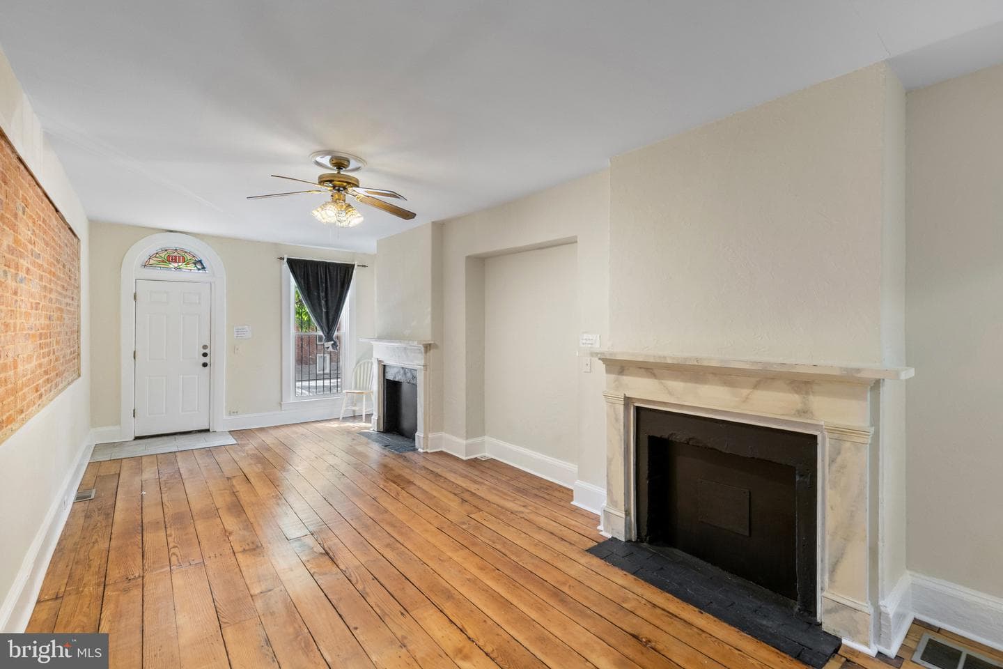 119 Poppleton Street S photo 6