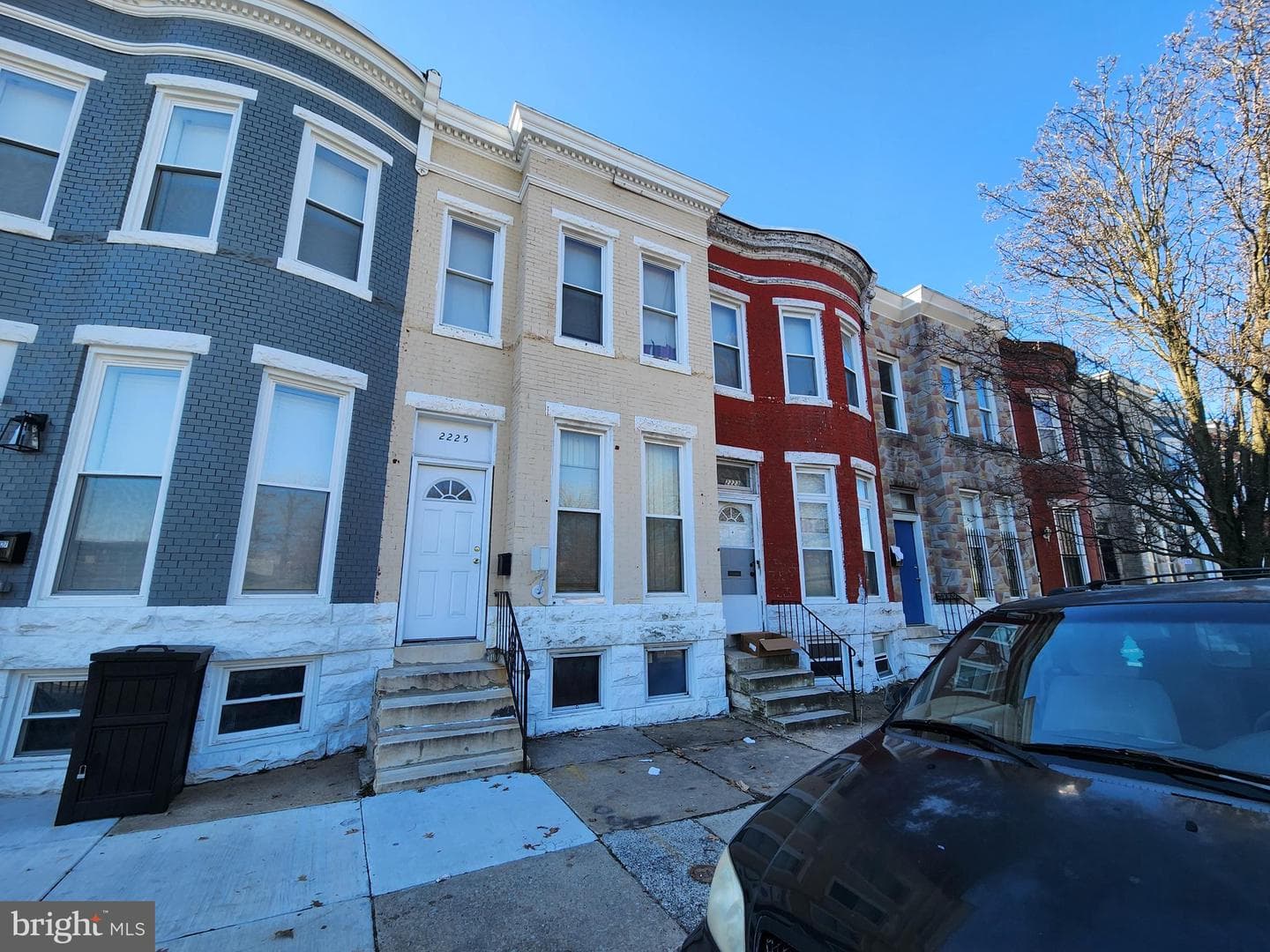 2225 E Preston St photo 2