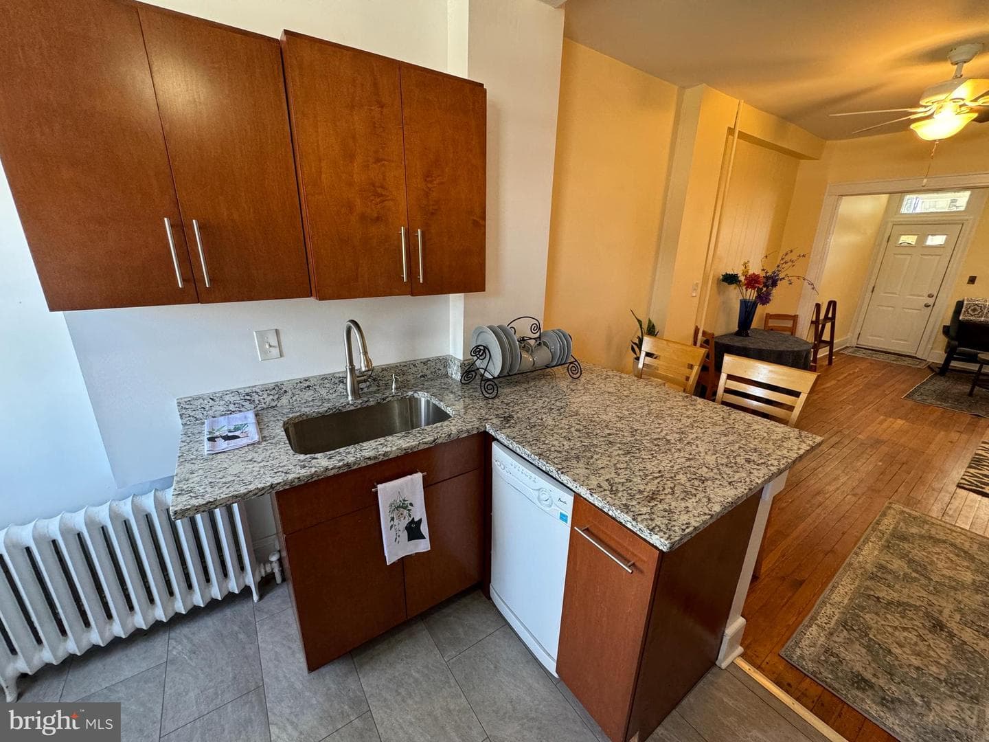 1212 Cox Street photo 14