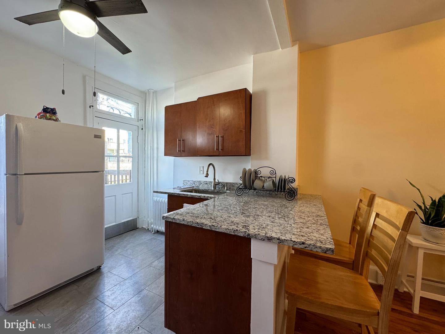 1212 Cox Street photo 20