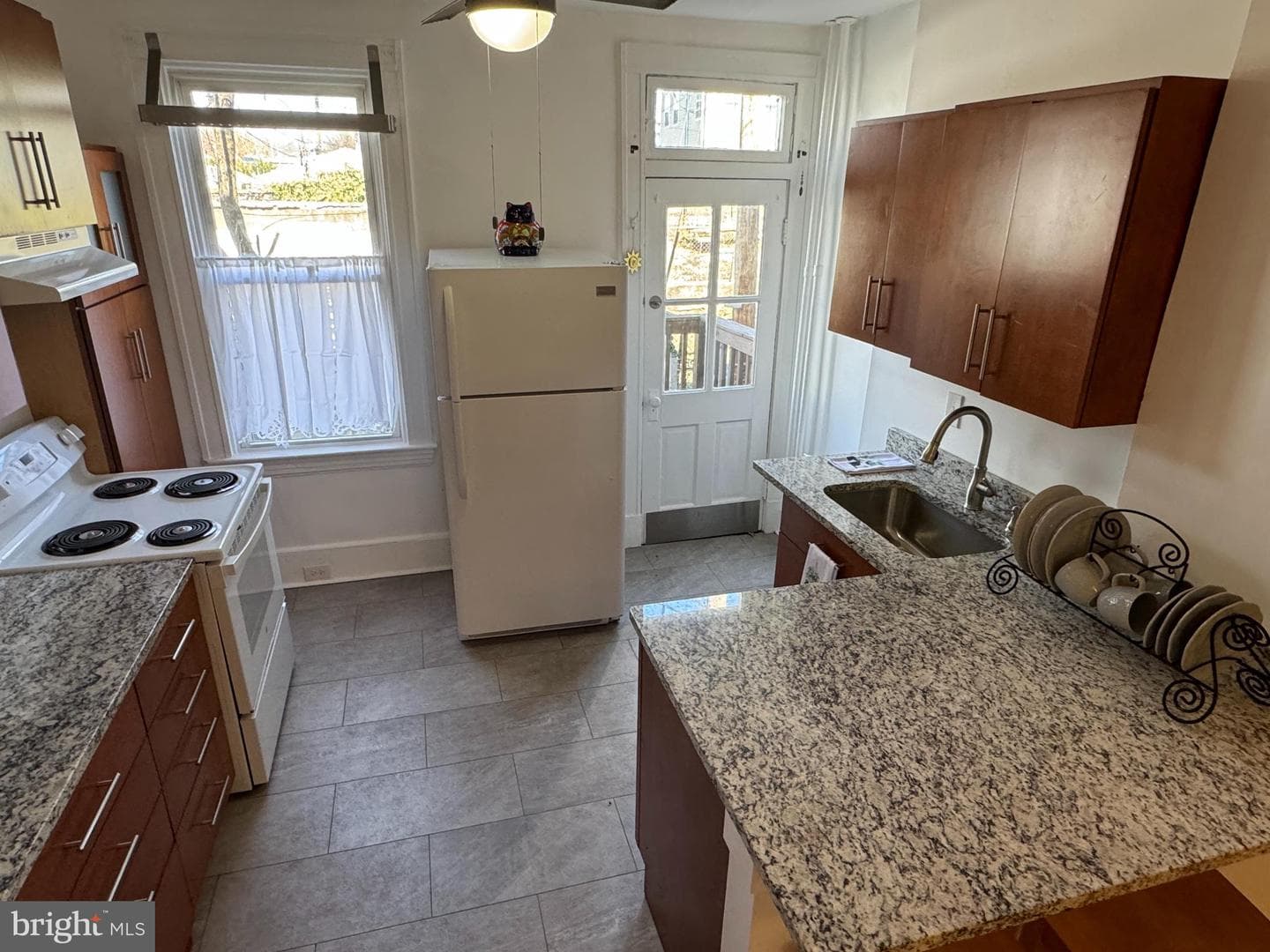 1212 Cox Street photo 23