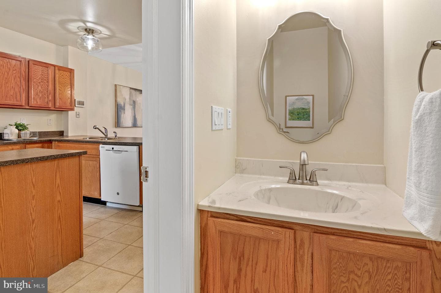 512 Saint Mary Street photo 13