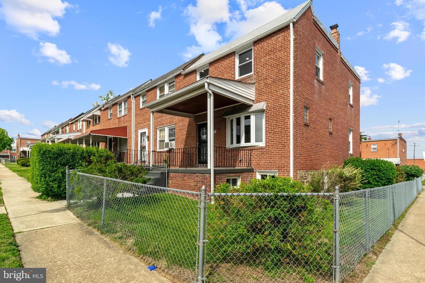 1501 N Ellwood Avenue photo 4