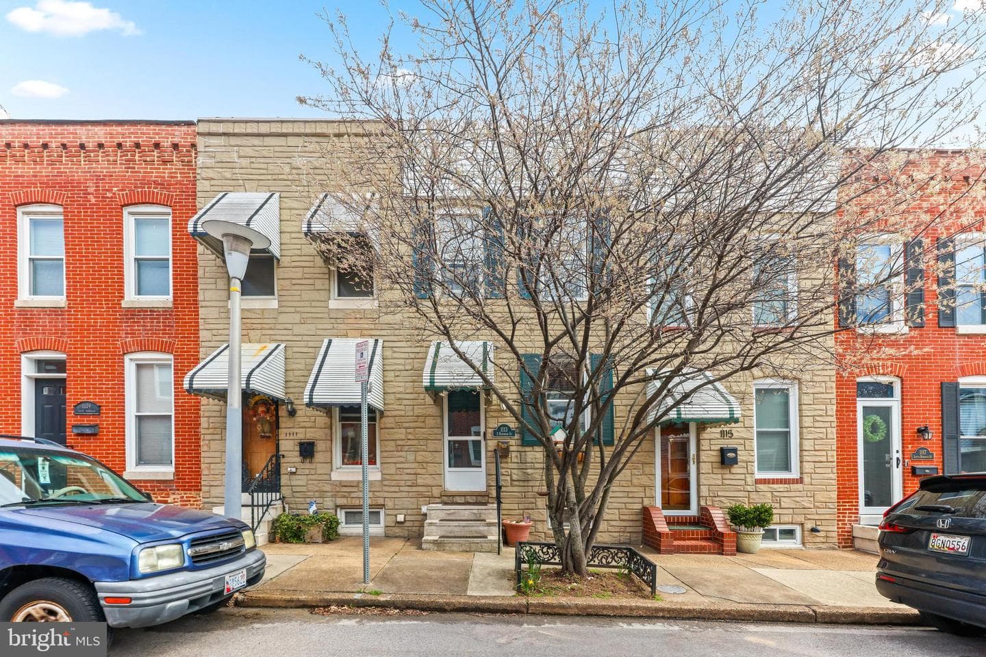1113 S Robinson Street photo 2