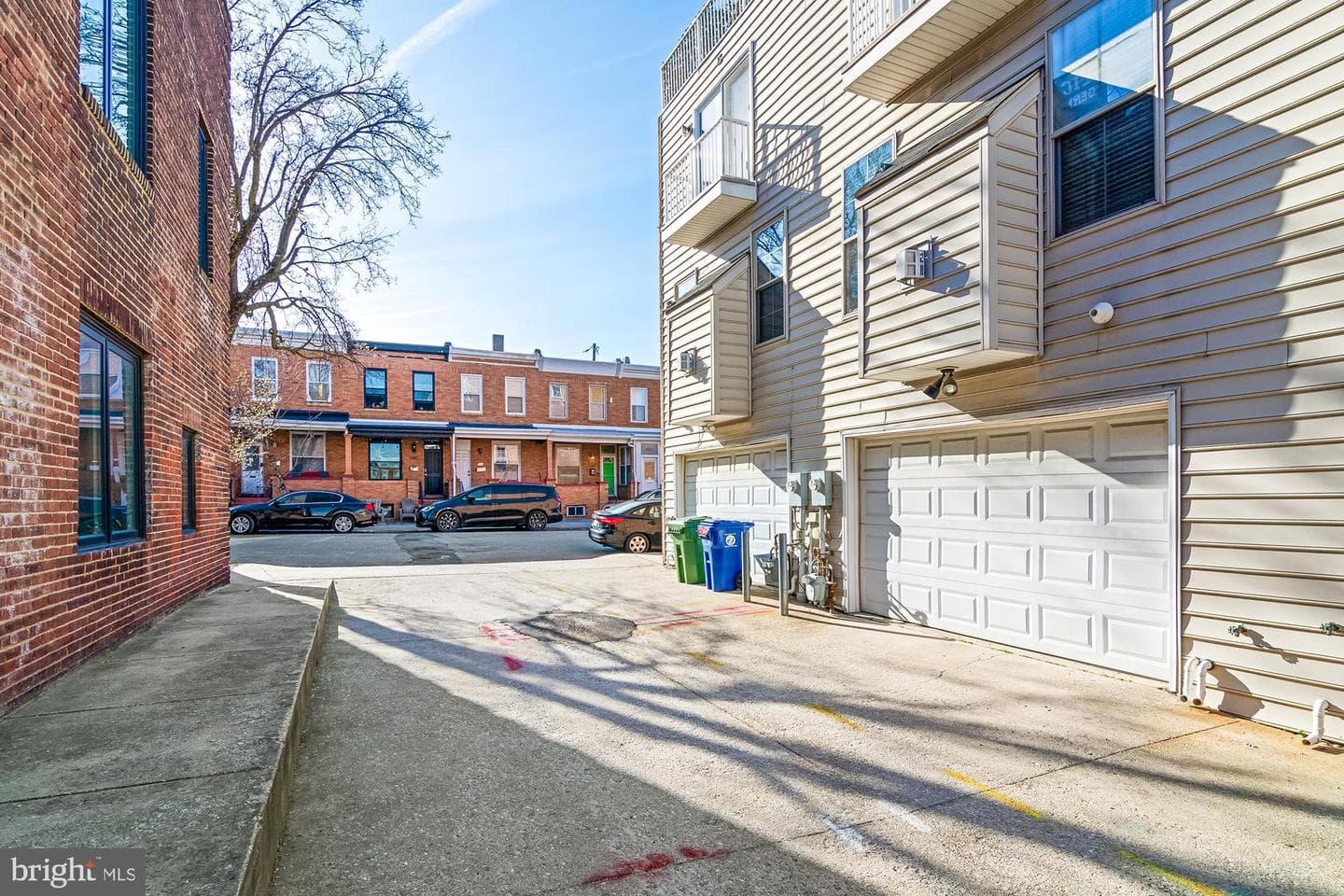 3903 Fleet Street photo 3