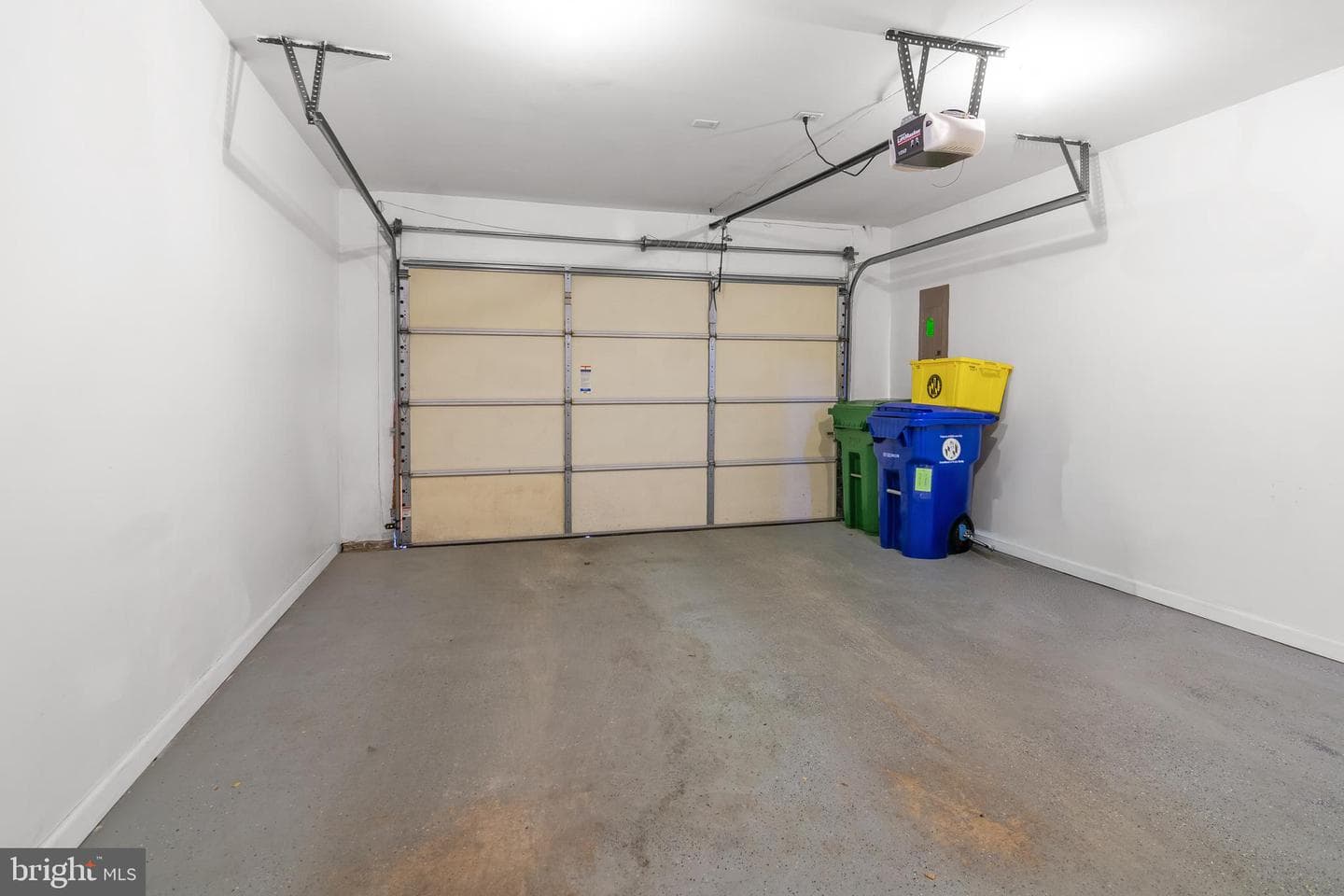 3903 Fleet Street photo 46