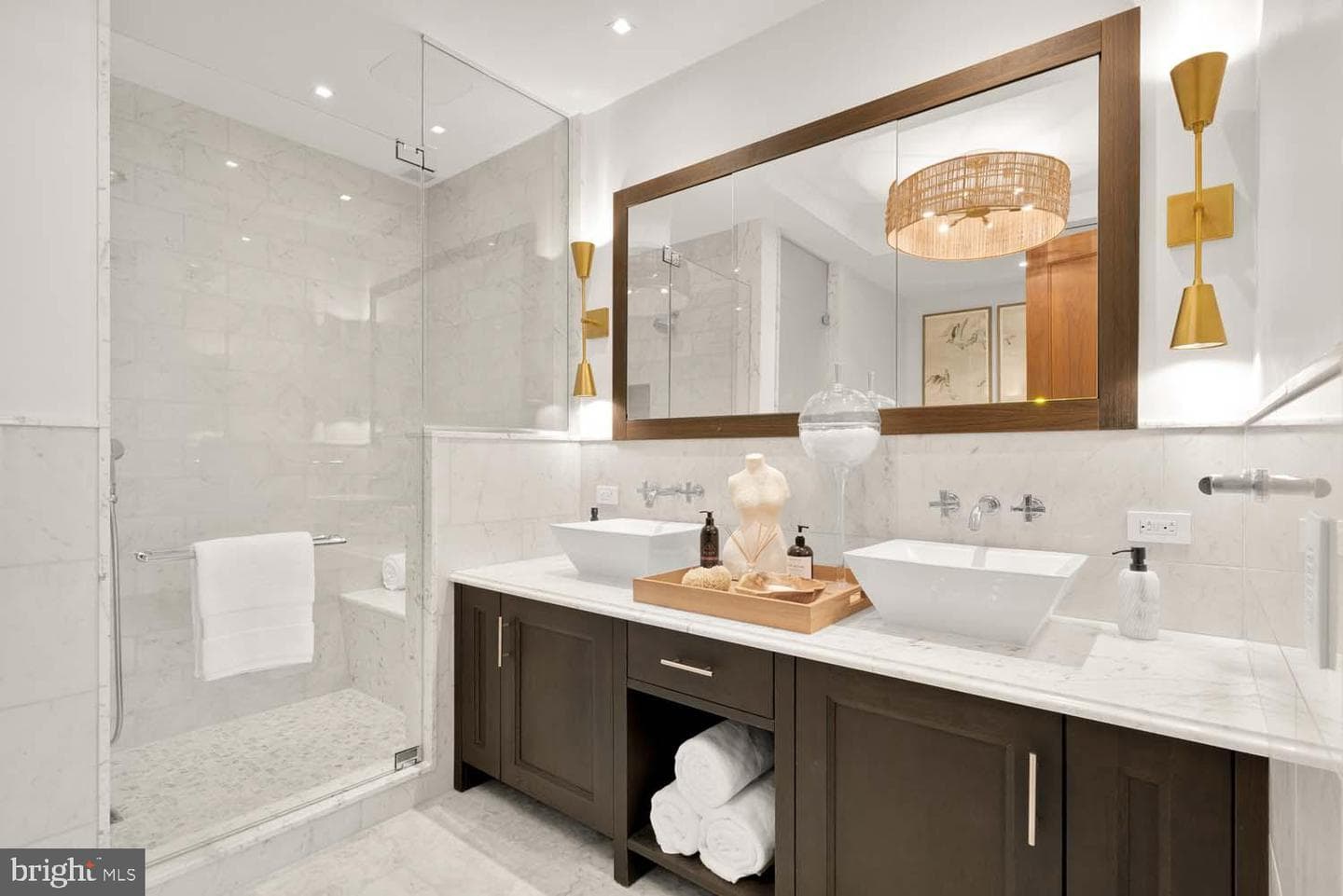 300 International Drive #2105 photo 12