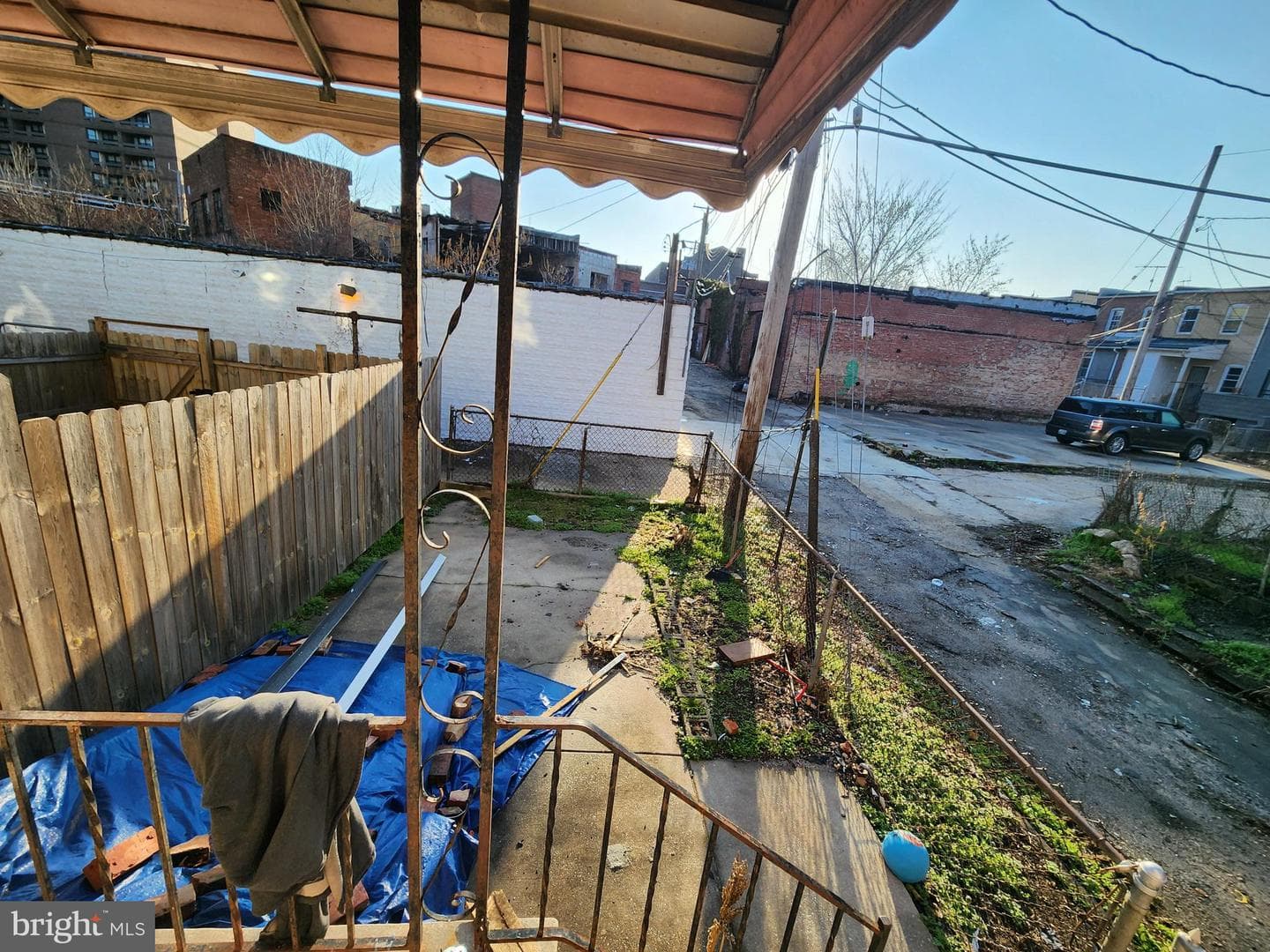 707 N Longwood St photo 27