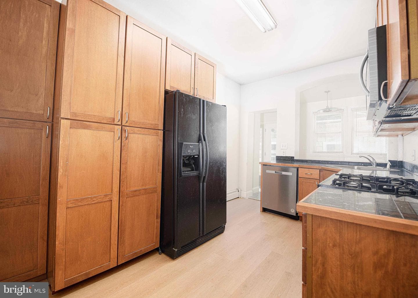 2946 Wyman Parkway photo 19