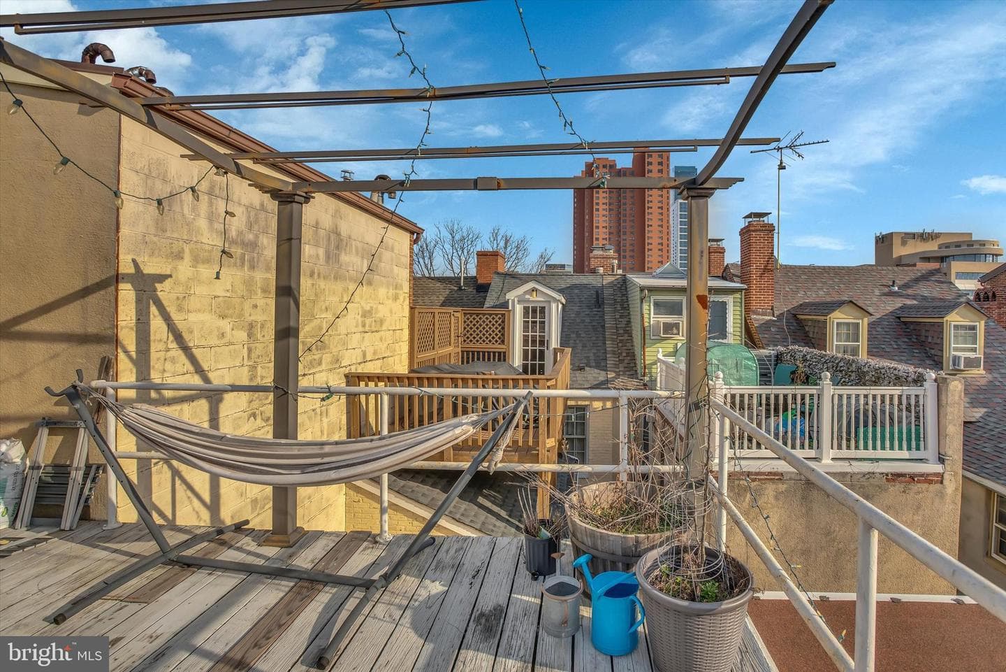 805 S Charles Street S photo 30