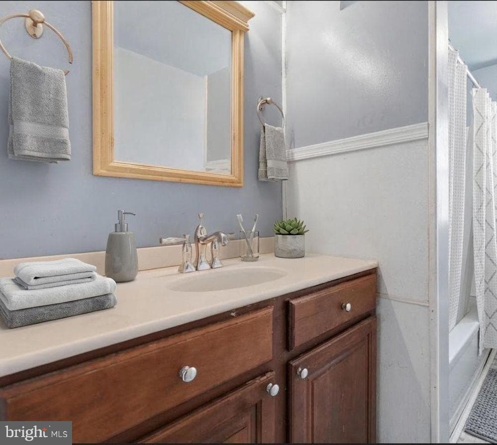 5410 Cedonia Avenue photo 7