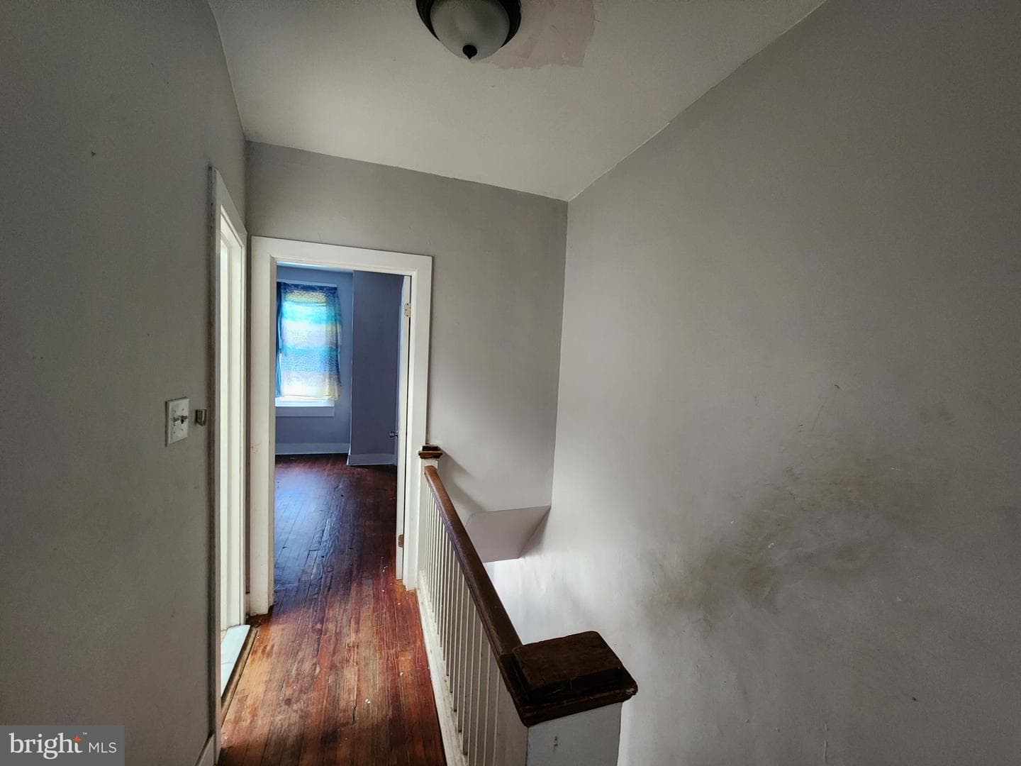 1115 Bonaparte Avenue photo 17