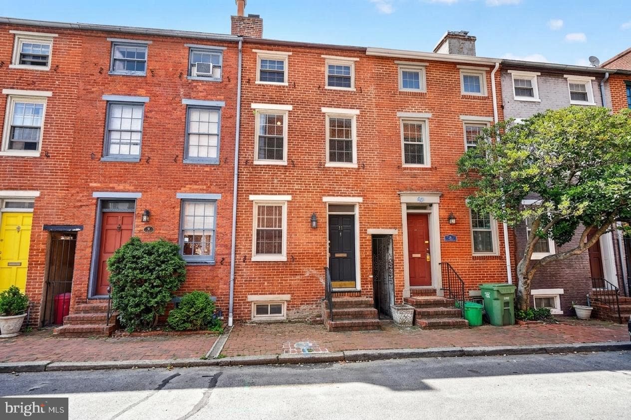 11 E Wheeling Street photo 2