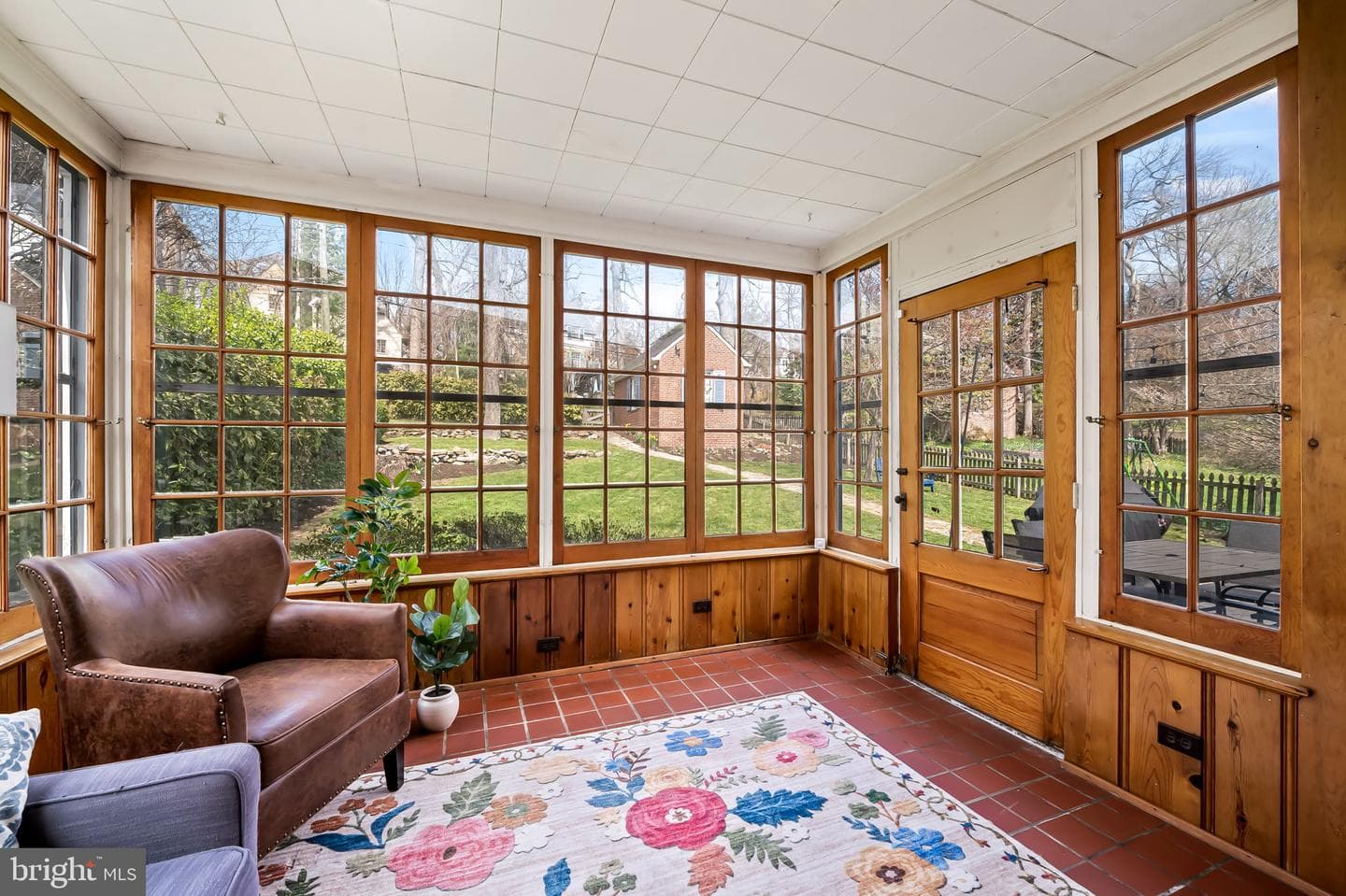 328 Tunbridge Road photo 21