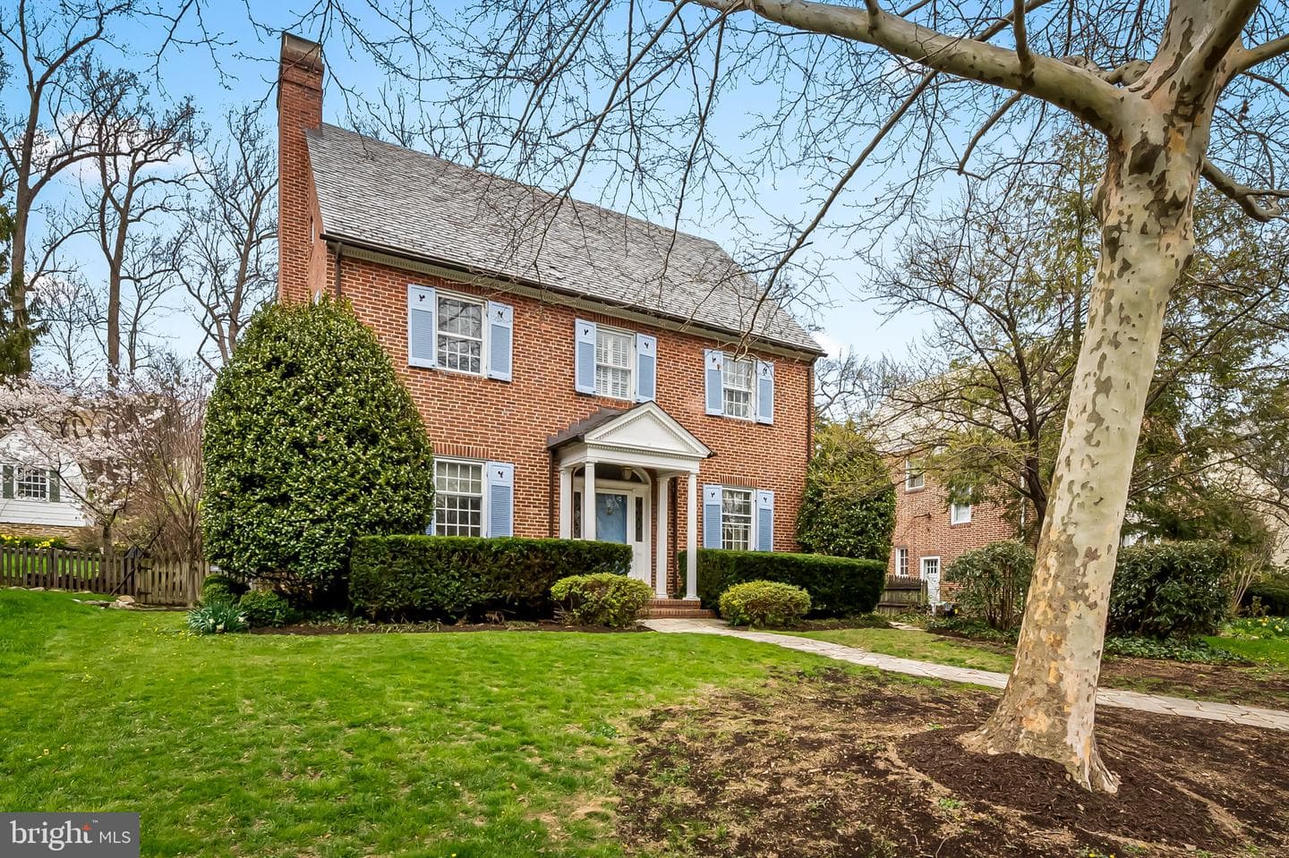 328 Tunbridge Road photo 52