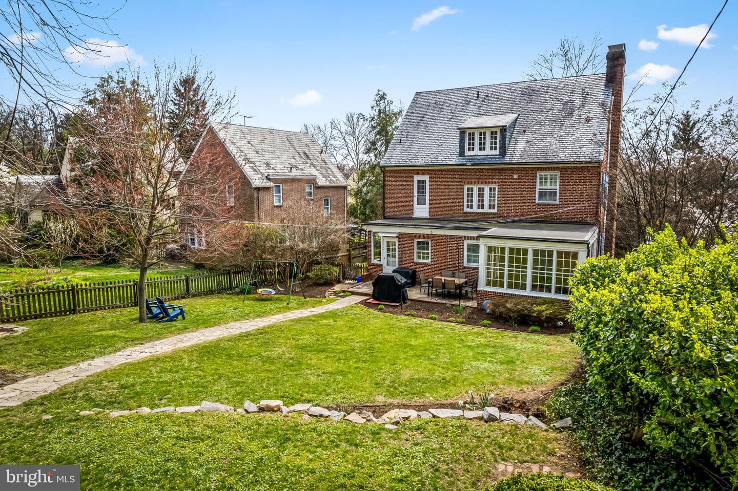 328 Tunbridge Road photo 62