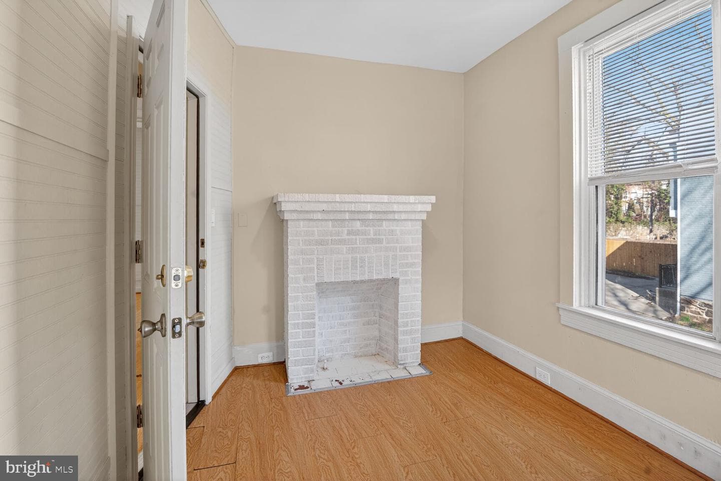 726 N Hilton Street photo 6