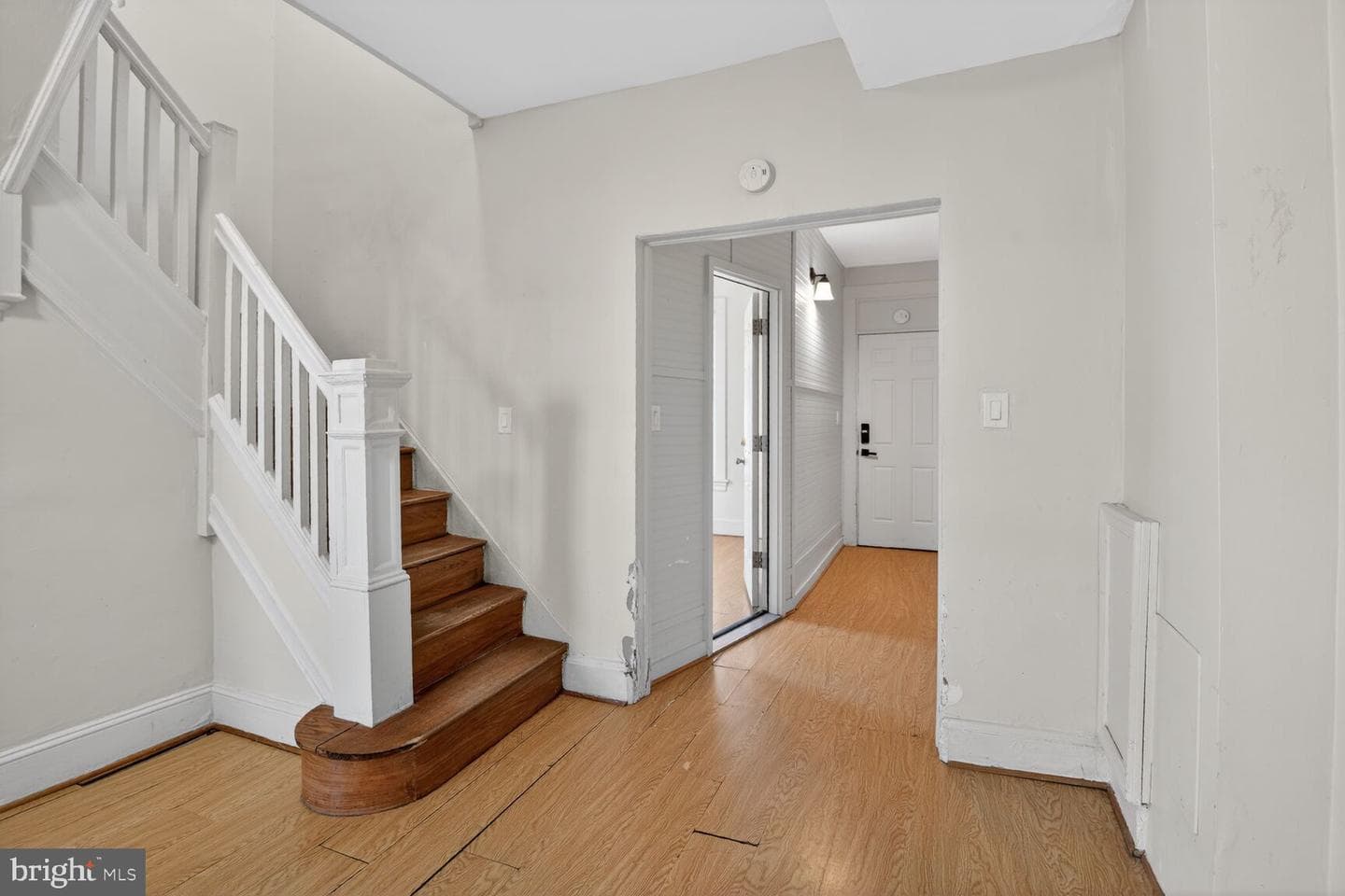 726 N Hilton Street photo 8