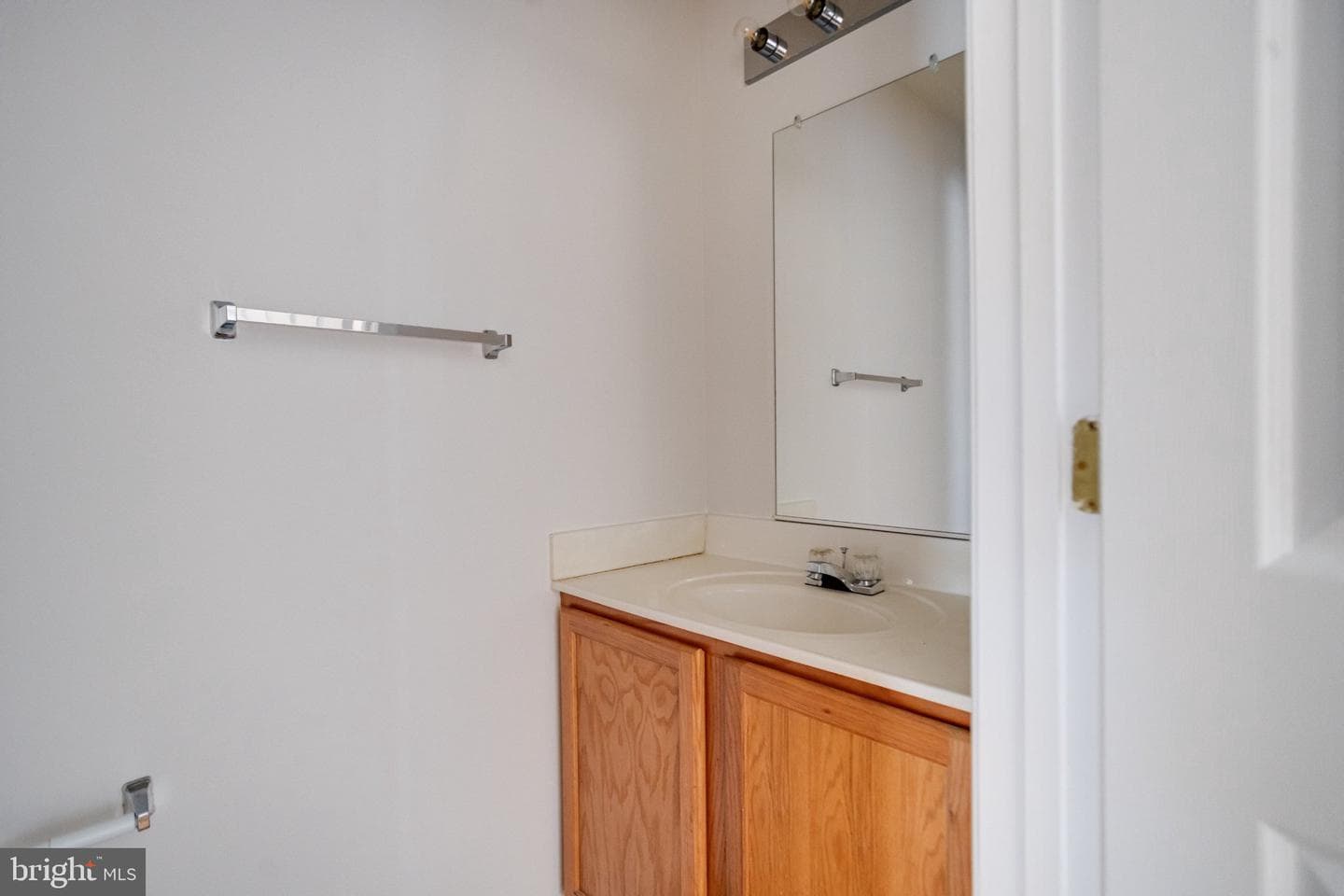 607 Gold Street photo 11