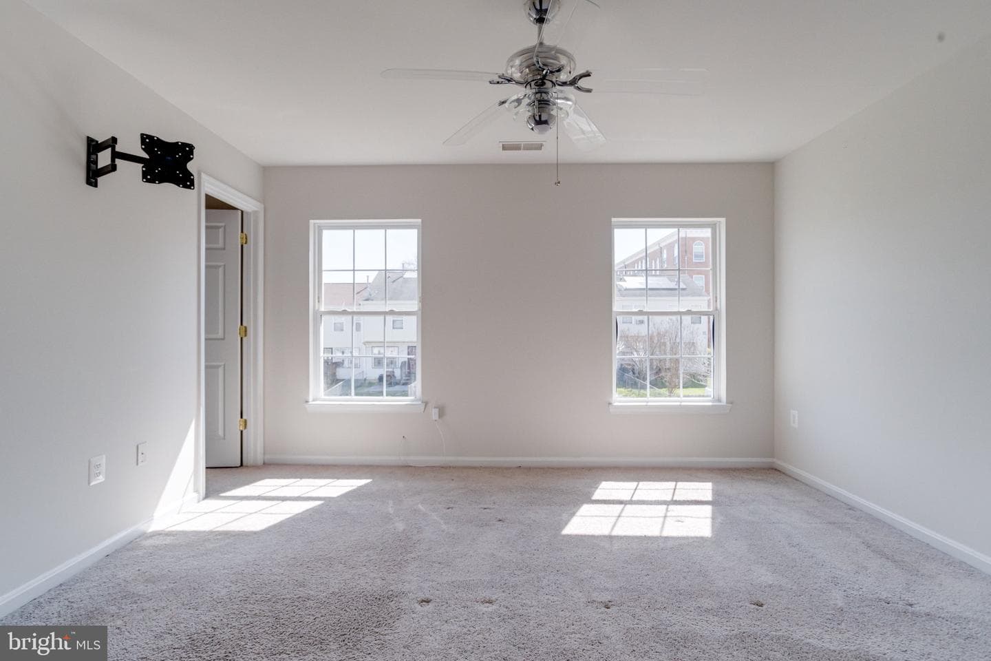 607 Gold Street photo 20