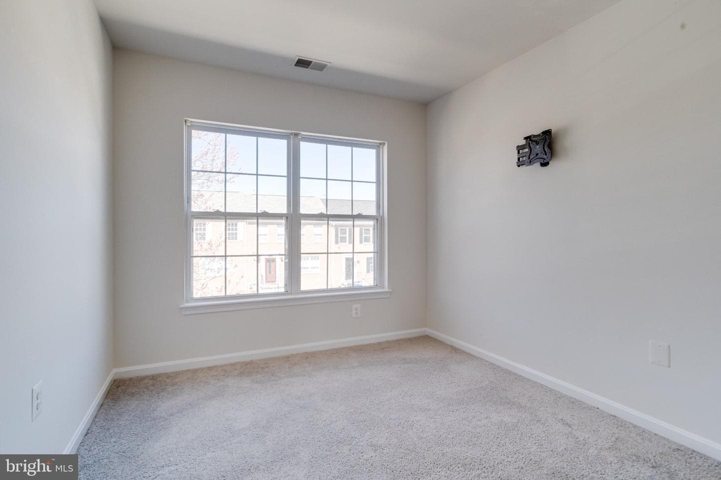 607 Gold Street photo 31