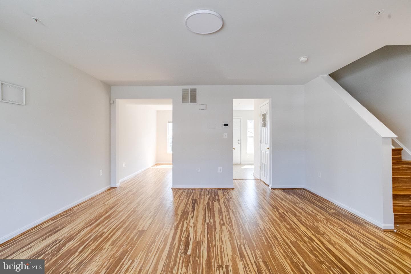 607 Gold Street photo 4