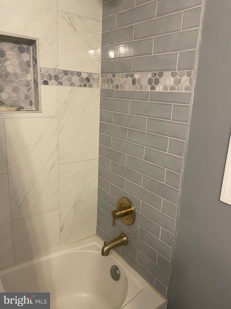 5340 Wyndholme Circle #109 photo 18