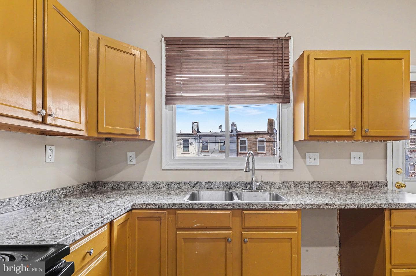 3418 E Baltimore Street photo 15
