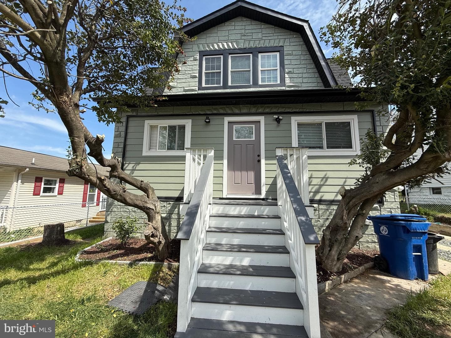 804 Pontiac Avenue