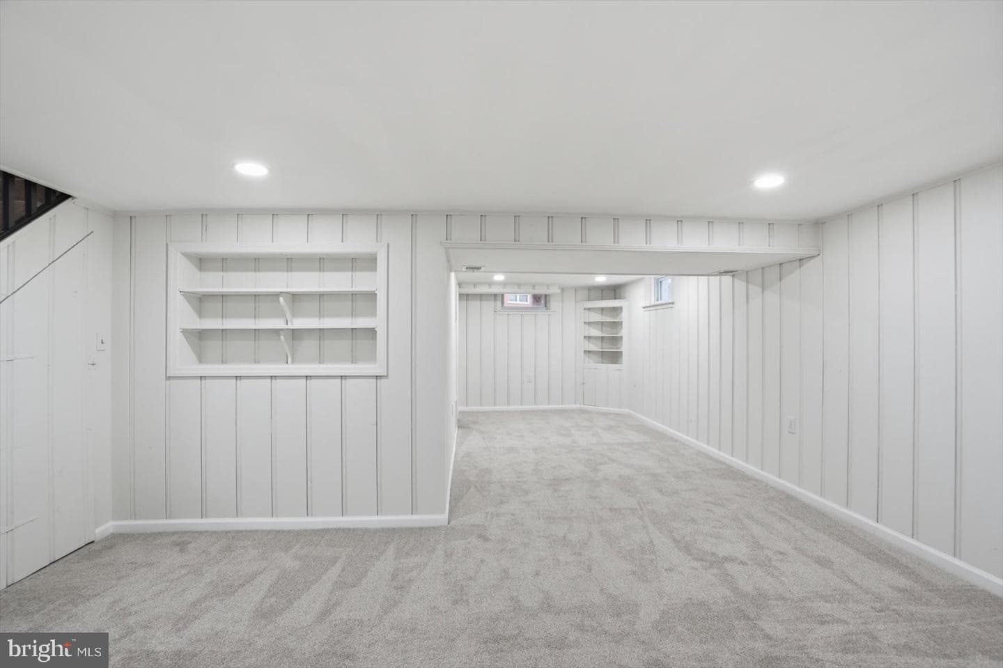 2045 Woodbourne Avenue photo 29