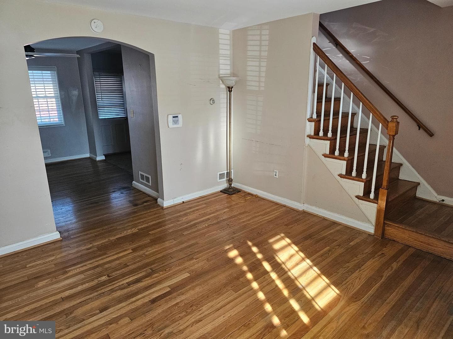 4728 Williston Street photo 3