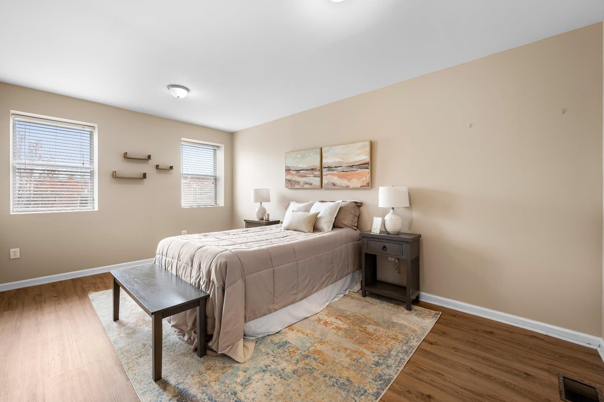 317 S Collington photo 27