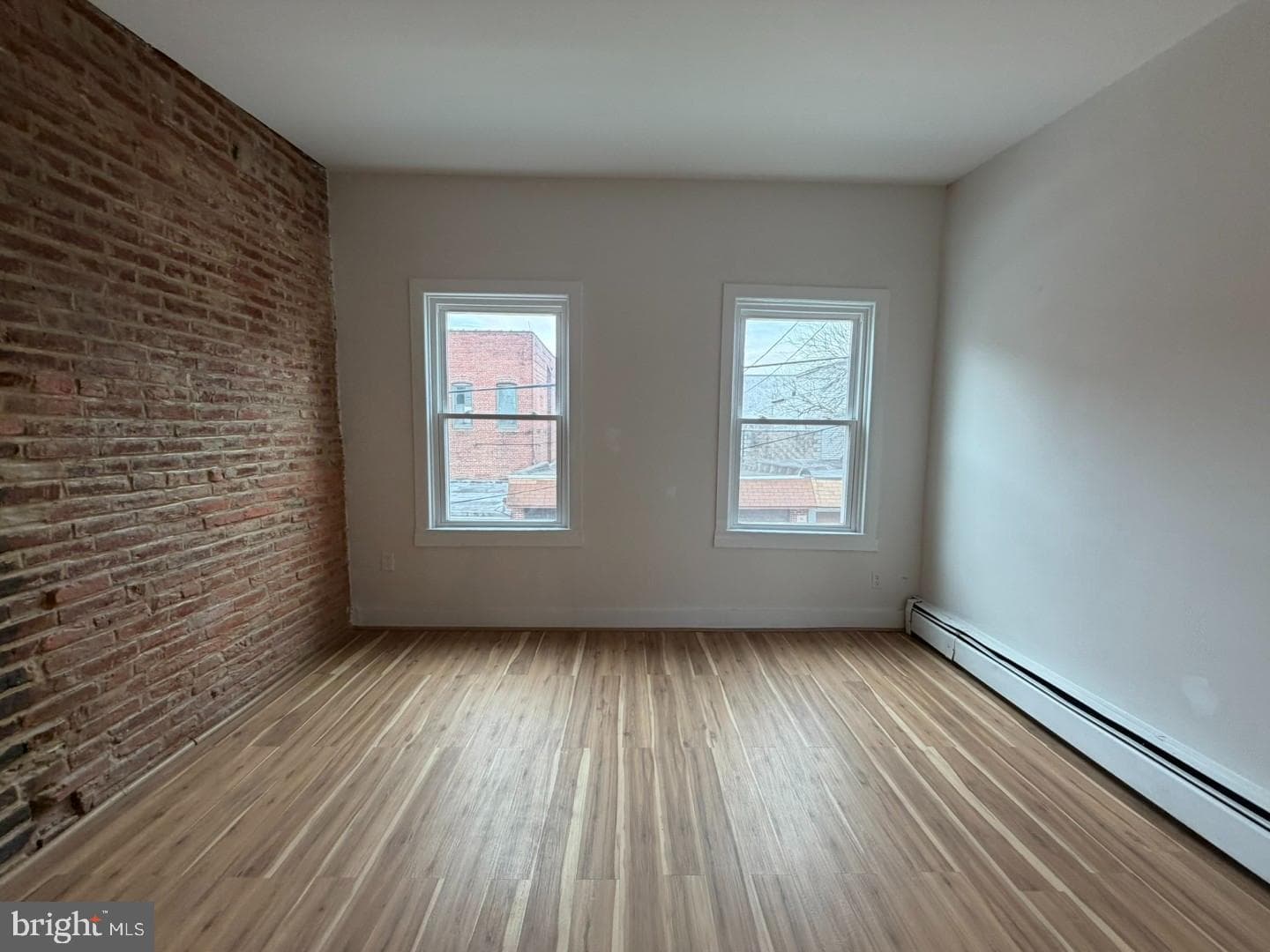307 S Baylis Street photo 18