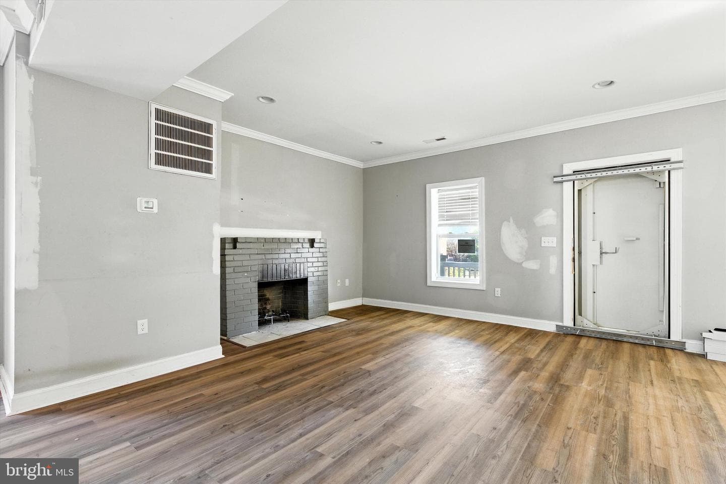 4300 Norfolk Avenue photo 12