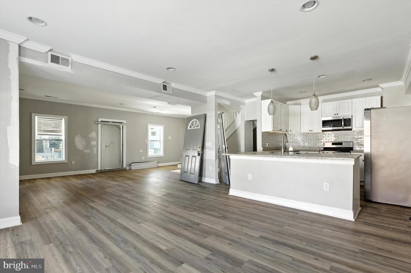 4300 Norfolk Avenue photo 15