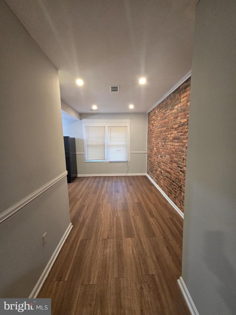 2430 Reisterstown Road photo 9