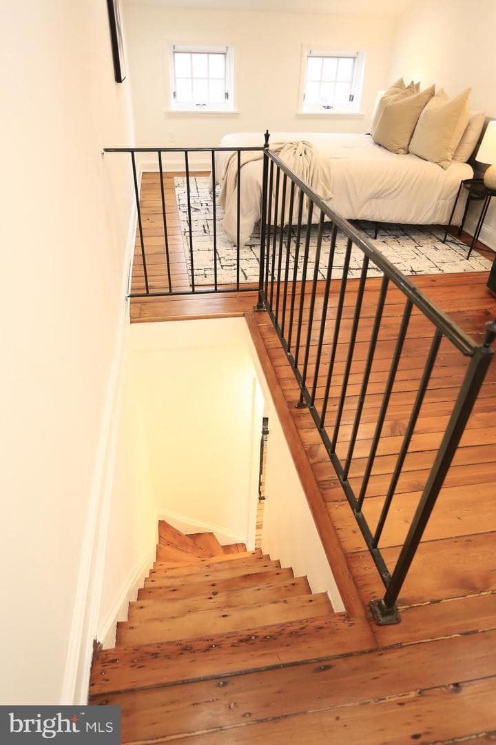 29 E Henrietta Street photo 22