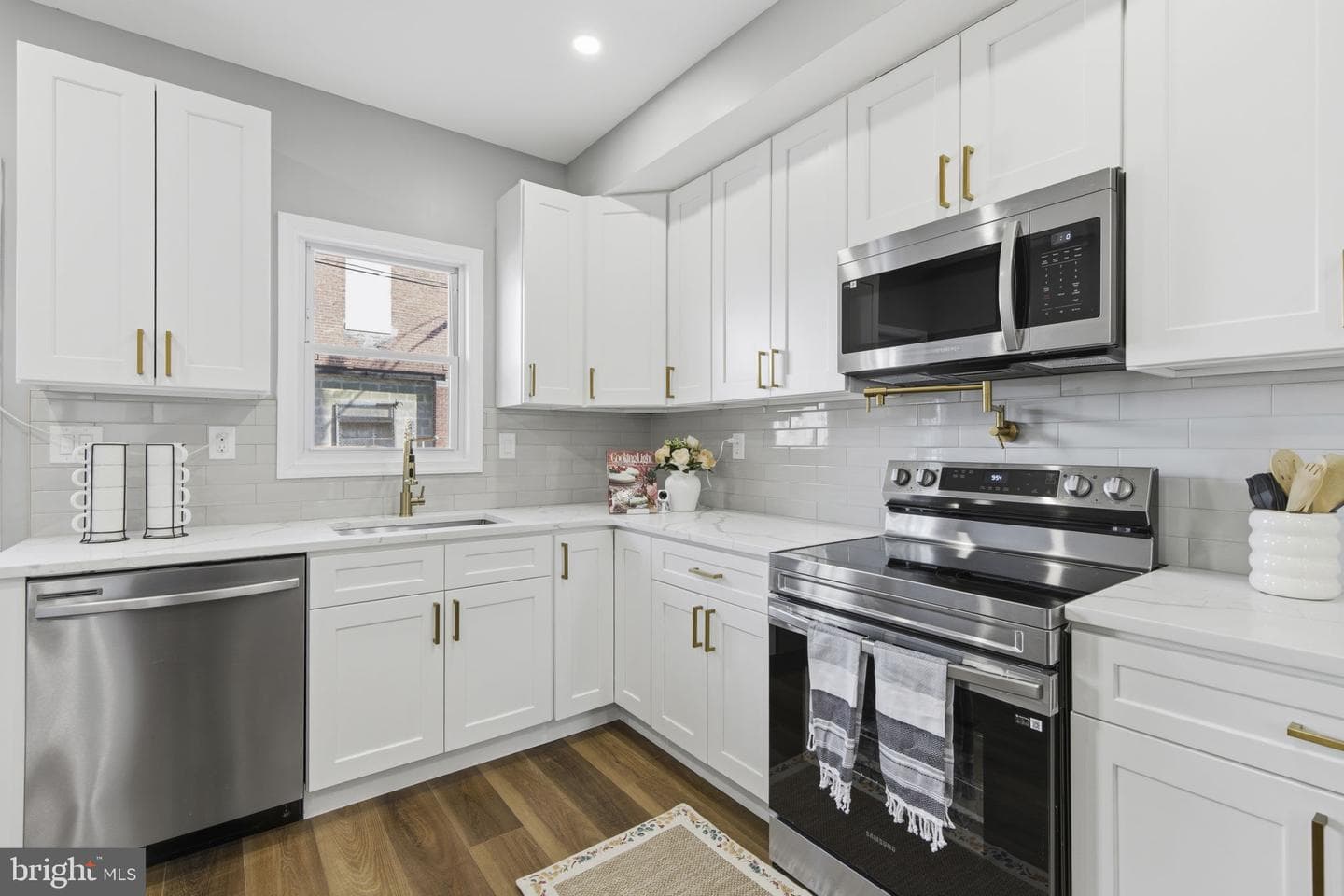1600 E Federal Street photo 6