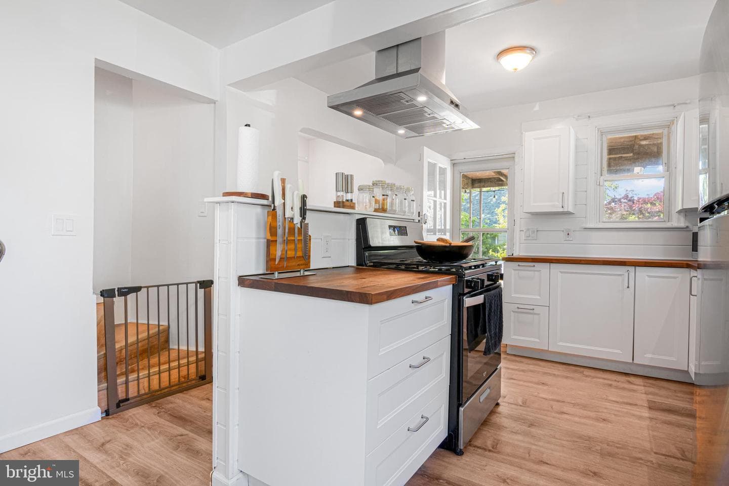 3308 Westfield Avenue photo 10