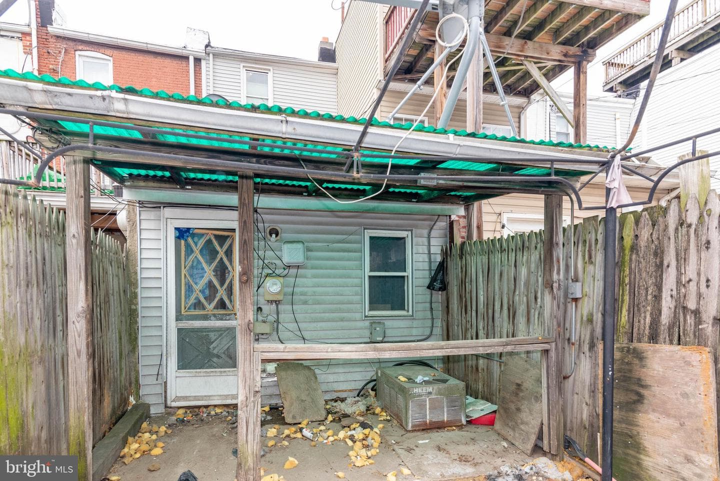 1627 S Hanover Street photo 31