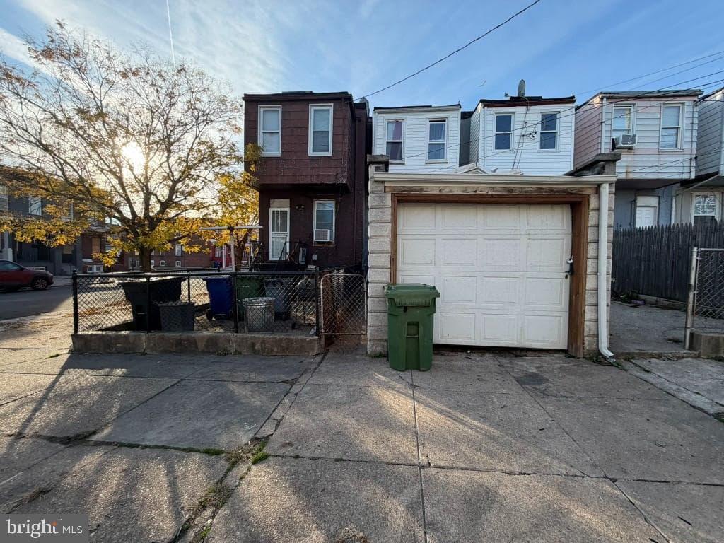 603 N Robinson Street photo 4