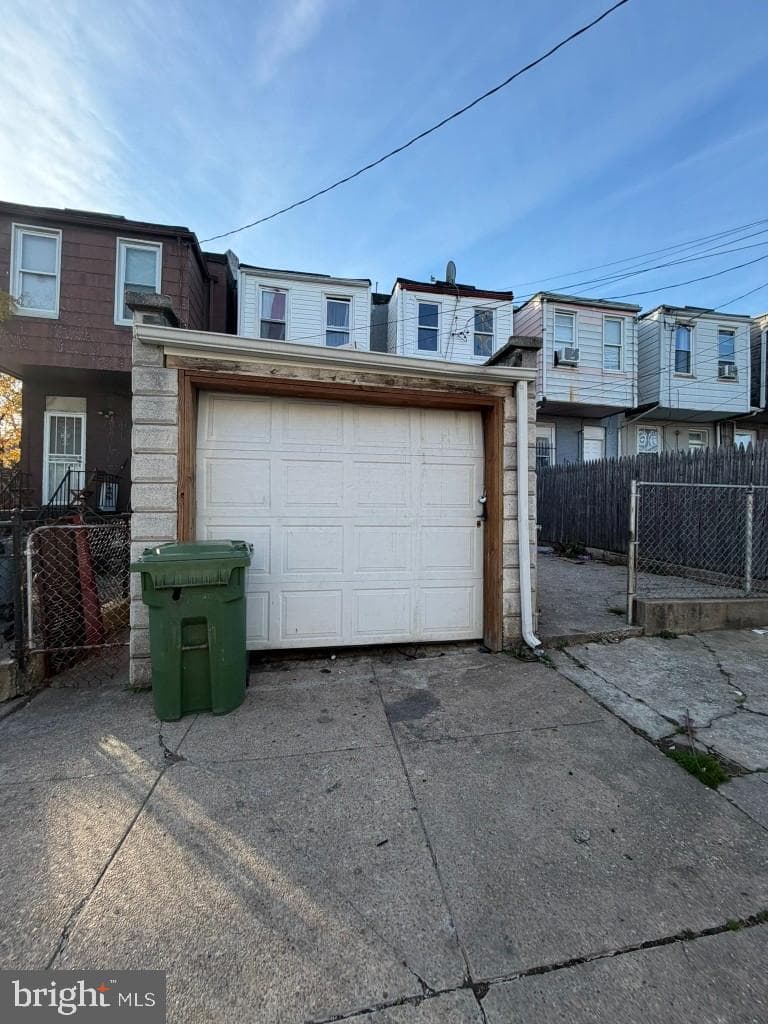603 N Robinson Street photo 5