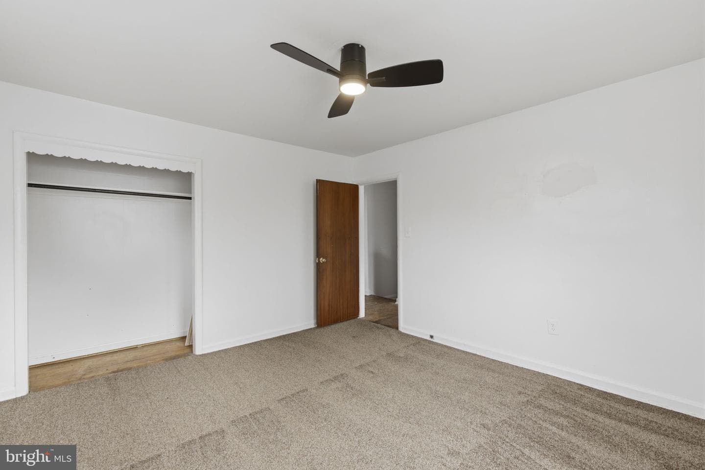 800 Reverdy Road photo 9