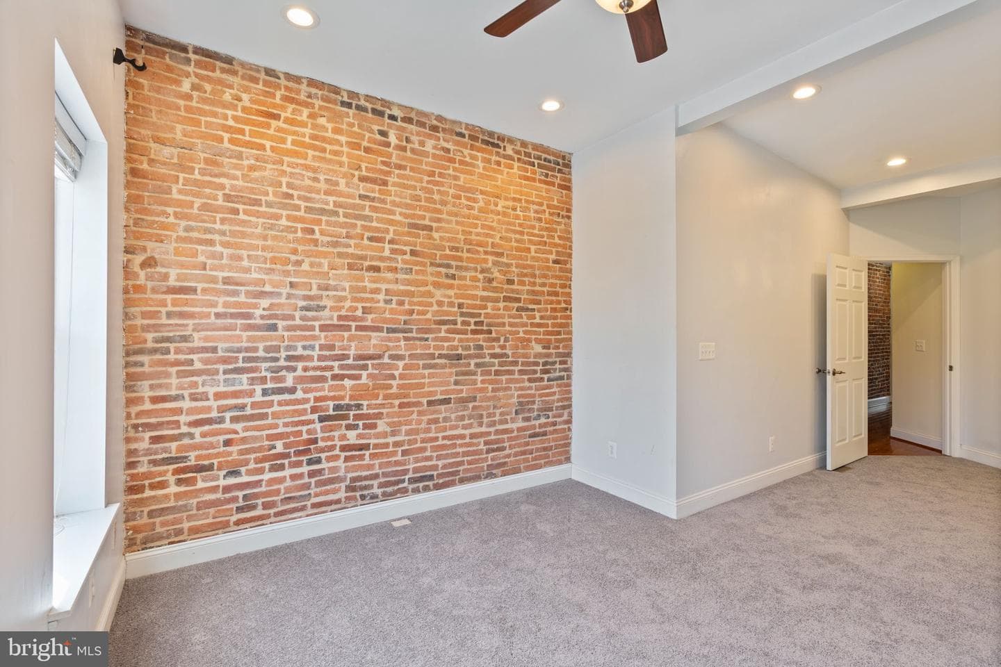 1726 Johnson Street photo 25